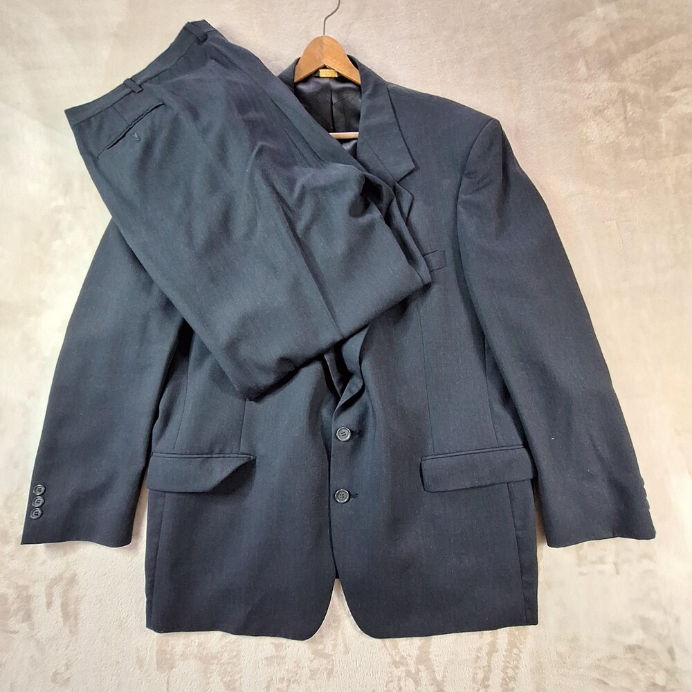 Nino Cerruti Rue Royale Wool Suit Mens Charcoal Pinstripe 2 Piece Tailored USA